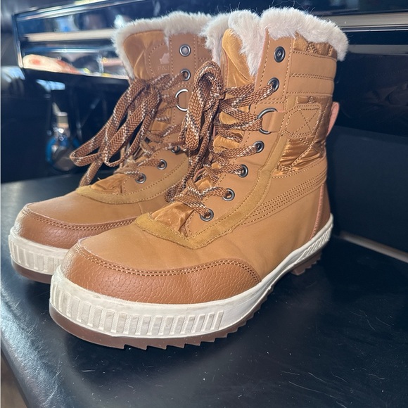 Pajar Shoes - Pajar Canada Waterproof Fur Lined Winter Snow Boots women 8-8.5 Tan short Boot